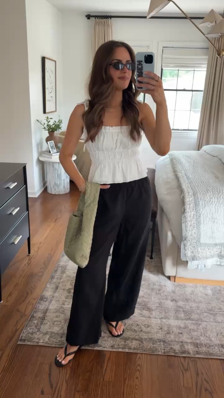 ARITZIA SUMMER SALE HAUL✨
White Linen Top - S


#LTKvlog #LTKootd #LTKSaleAlert