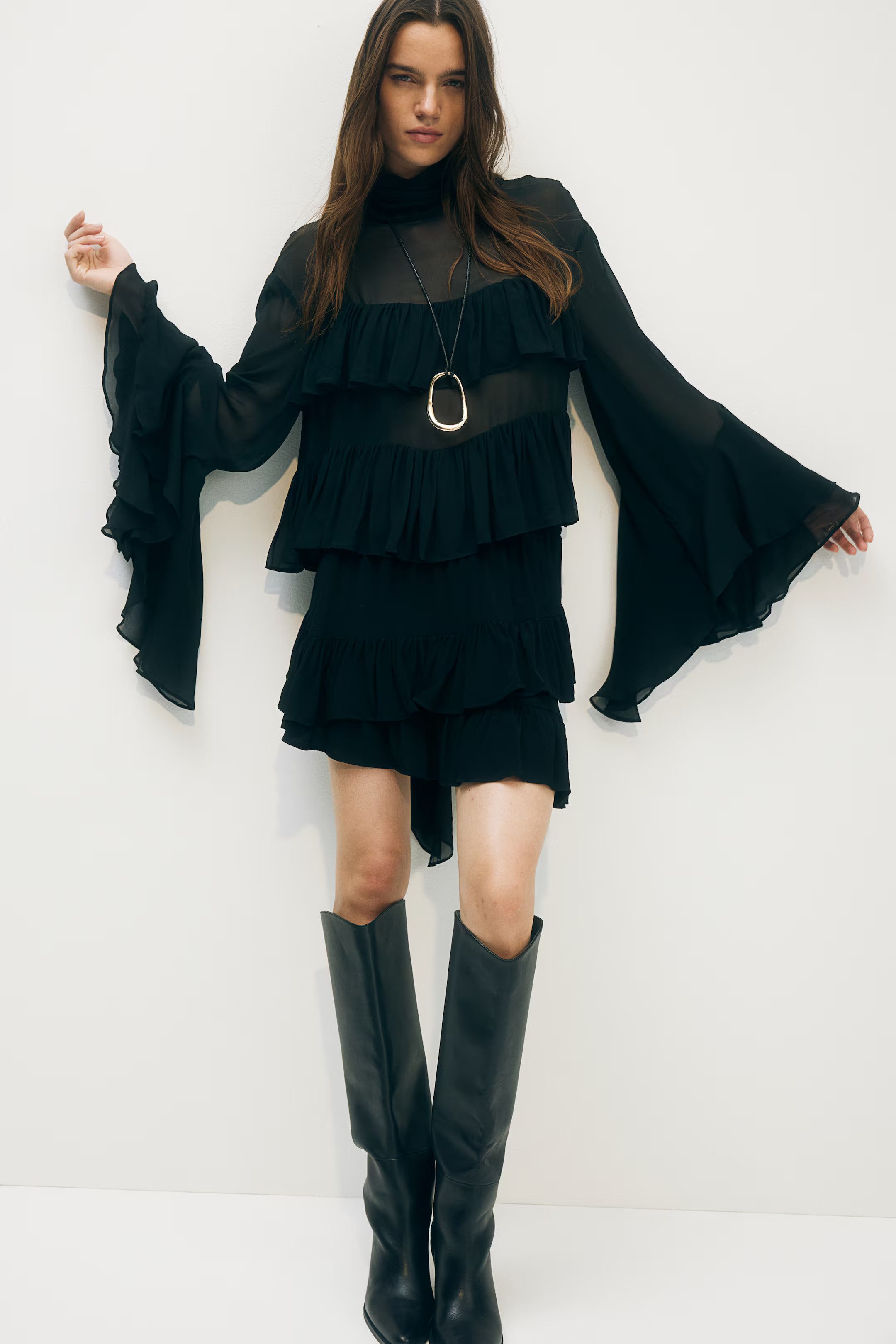 Patterned mini skirt - Regular waist - Mini - Black - Ladies | H&M GB | H&M (UK, MY, IN, SG, PH, TW, HK)