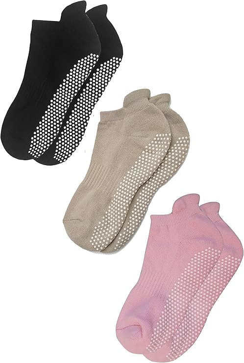 RATIVE Anti Slip Non Skid Barre Yoga Pilates Hospital Socks with grips for Adults Men Women | Amazon (US)