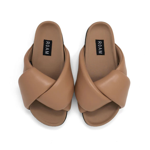 ROAM FOLDY PUFFY SANDALS NUDE TONAL VEGAN LEATHER | ROAM