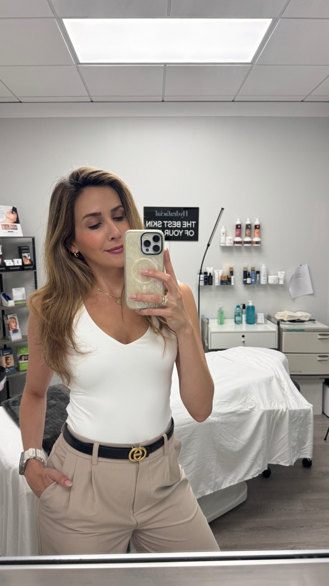 Casual office ootd, The perfect pants Use my code cecy_12 yo save

#LTKMothersDay #LTKootd #LTKdayinmylife