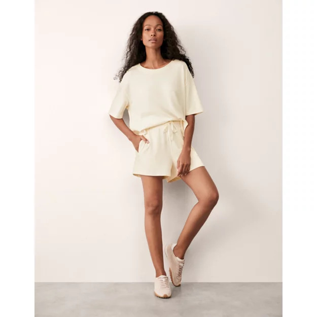 Organic Cotton Slub Lightweight Short Sleeve T-Shirt | Loungewear |... | The White Company UK & ROW
