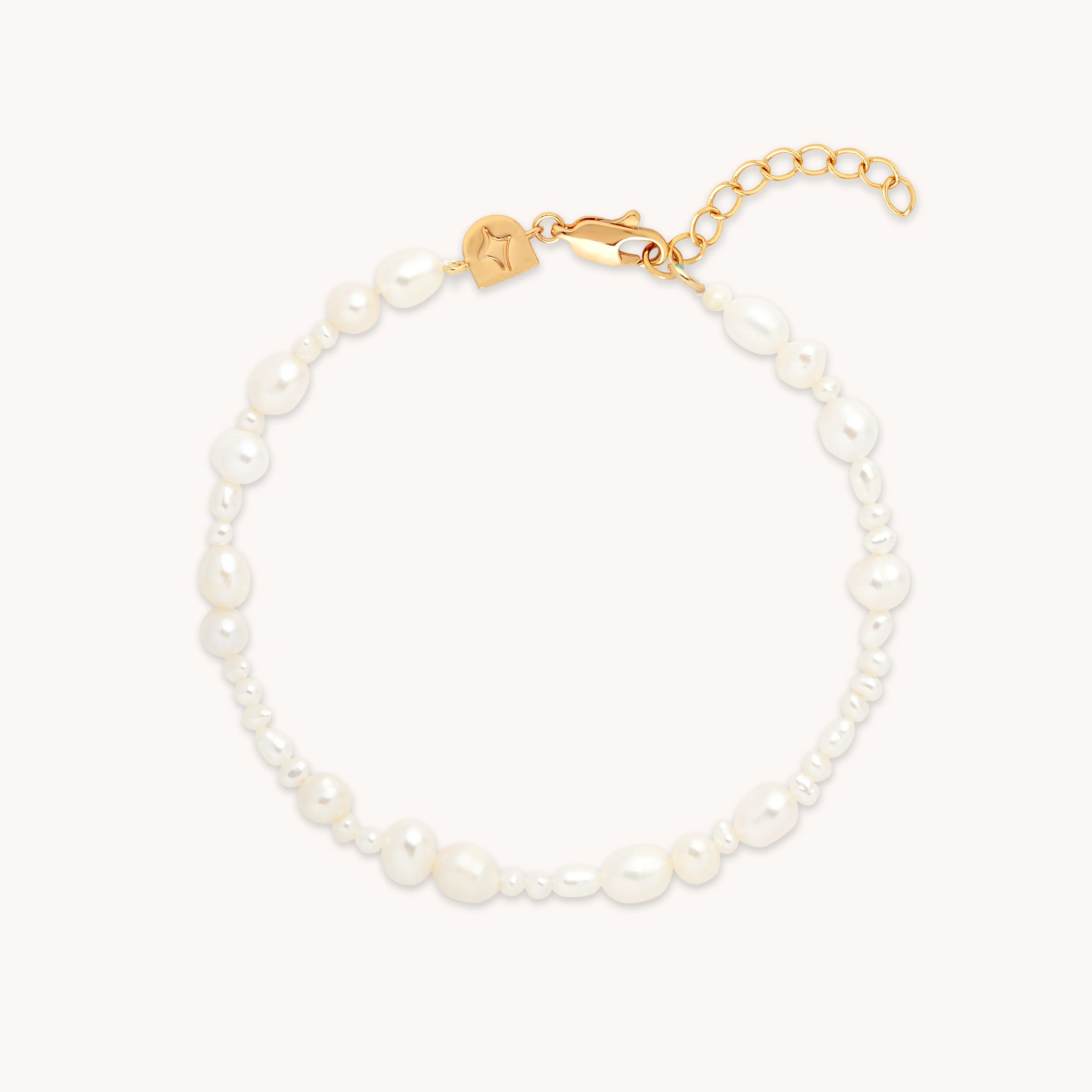 Serenity Pearl Beaded Bracelet in Gold | Astrid & Miyu UK