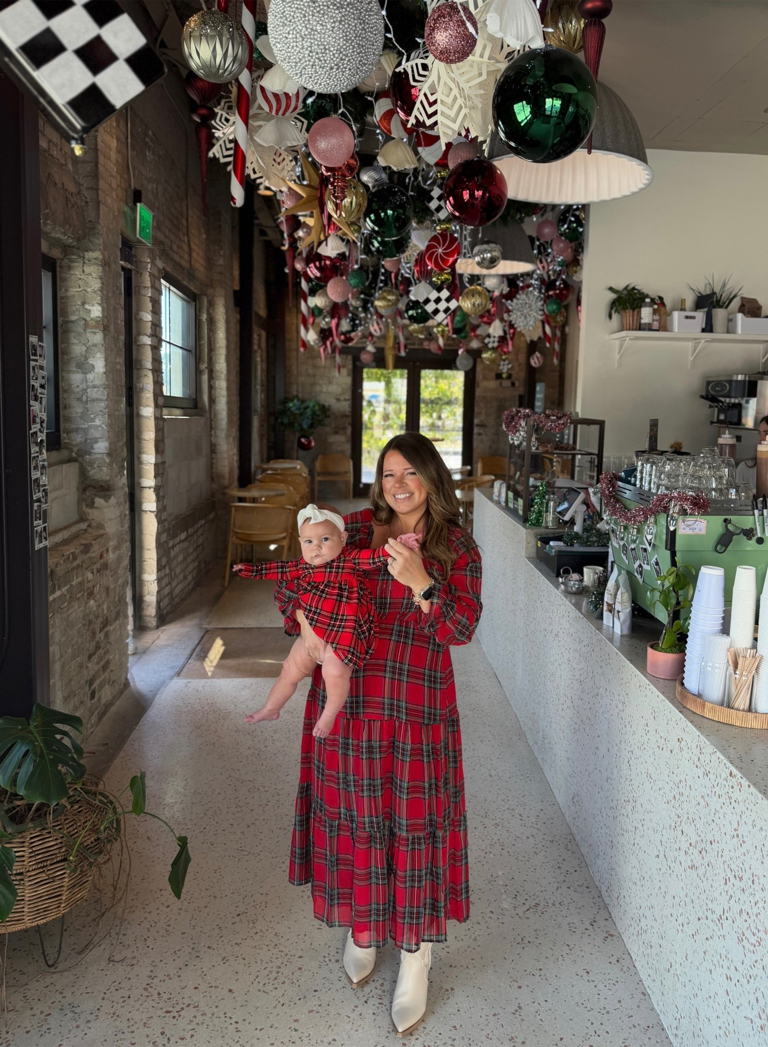 It’s the holiday season and we are obsessed with plaid for holiday photos and this Bloomchic red plaid dress is perfection
 For Bloomchic clothing use code ‘’BLOOMCHIC" (for 15% off）at checkout 

For Cupshe clothing use code “OLIVIAA20" for 15% off a 65+ order or 20% off a 109+ order.

#LTKBaby #LTKHoliday #LTKmomlife