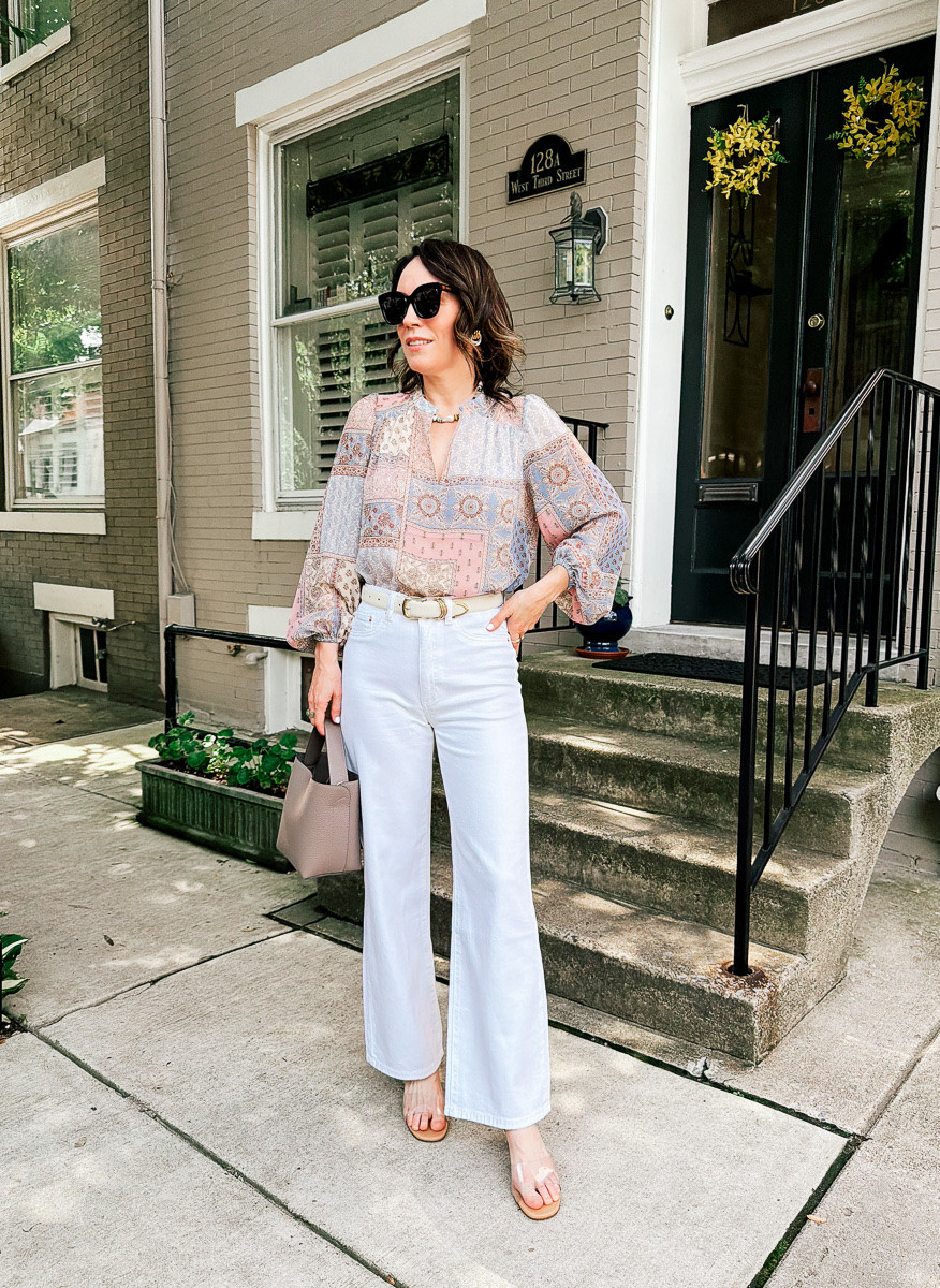My favorite white jeans

#LTKOver40 #LTKPetite