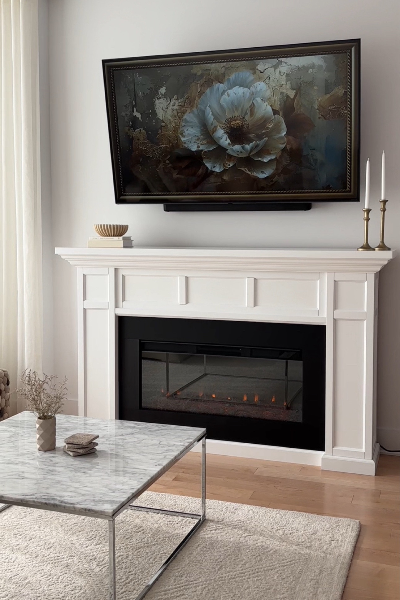 Electric fireplace mantle 🔥 #homedecor #interiordesign 