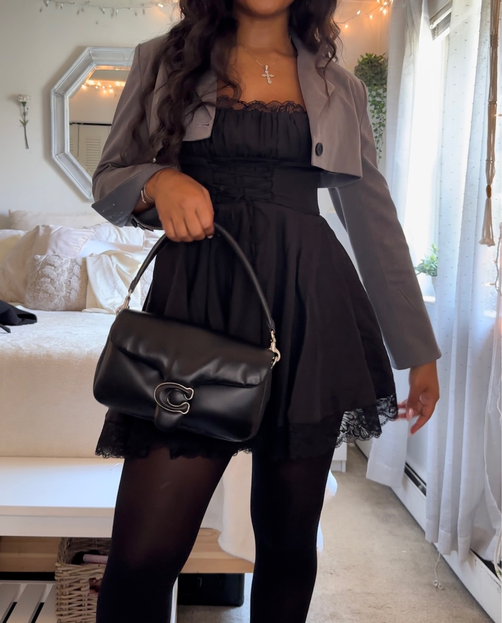 need to start doing this more often omg playing dress up is so FUNN!!! 🎀 which was ur fav fit 👀 shout out to the main character of the looks, miss Tabby from @coach im obsessed #inmytabby #CoachNY #ad