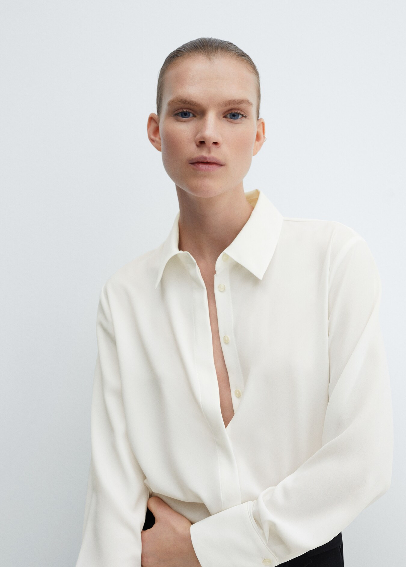 Regular flowy shirt | MANGO (US)