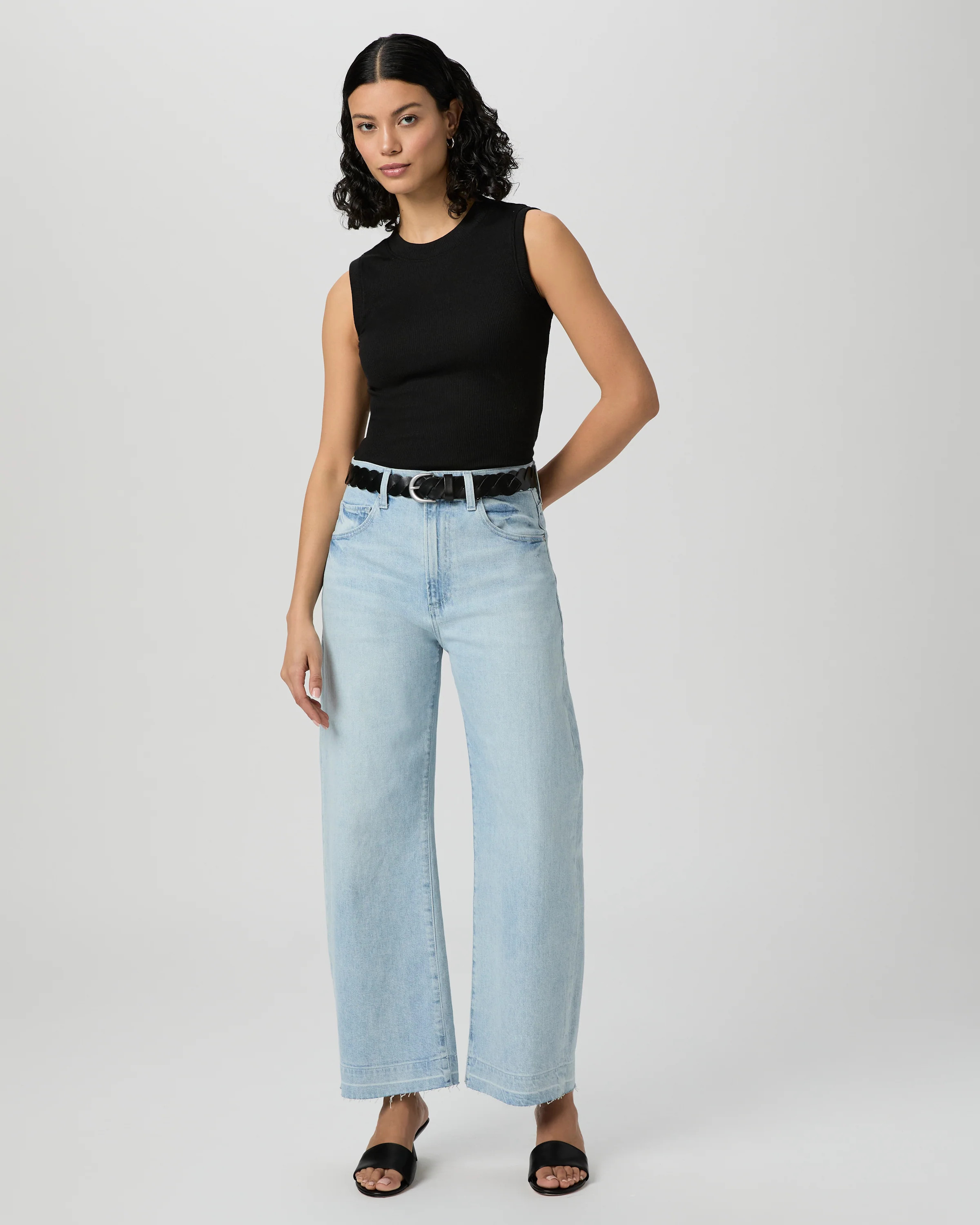 Arellia Ankle Barrel Leg Jean | Paige