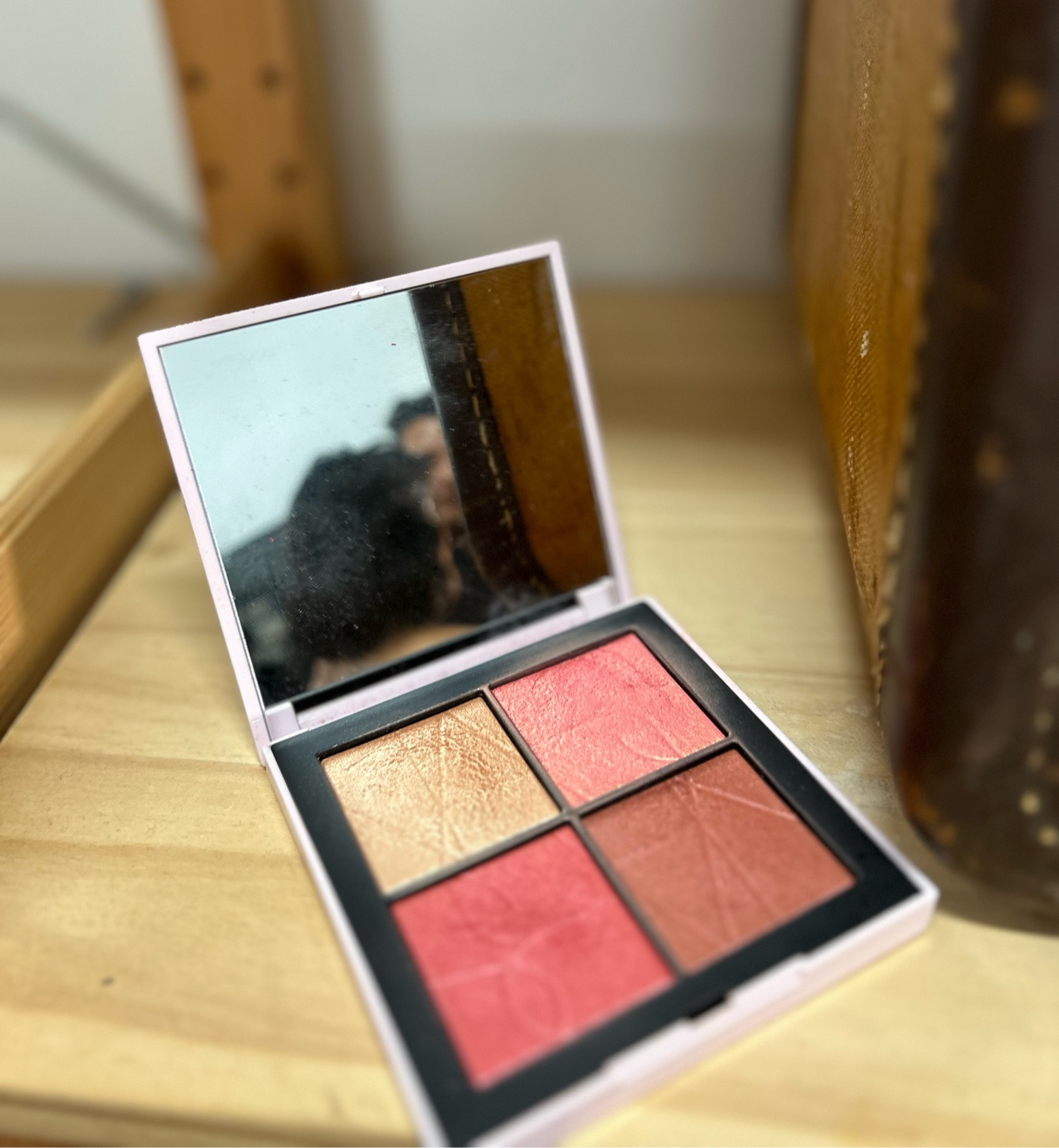 Lazaro Morejon’s Photoshoot #makeup #eyeshadow

#LTKbeauty