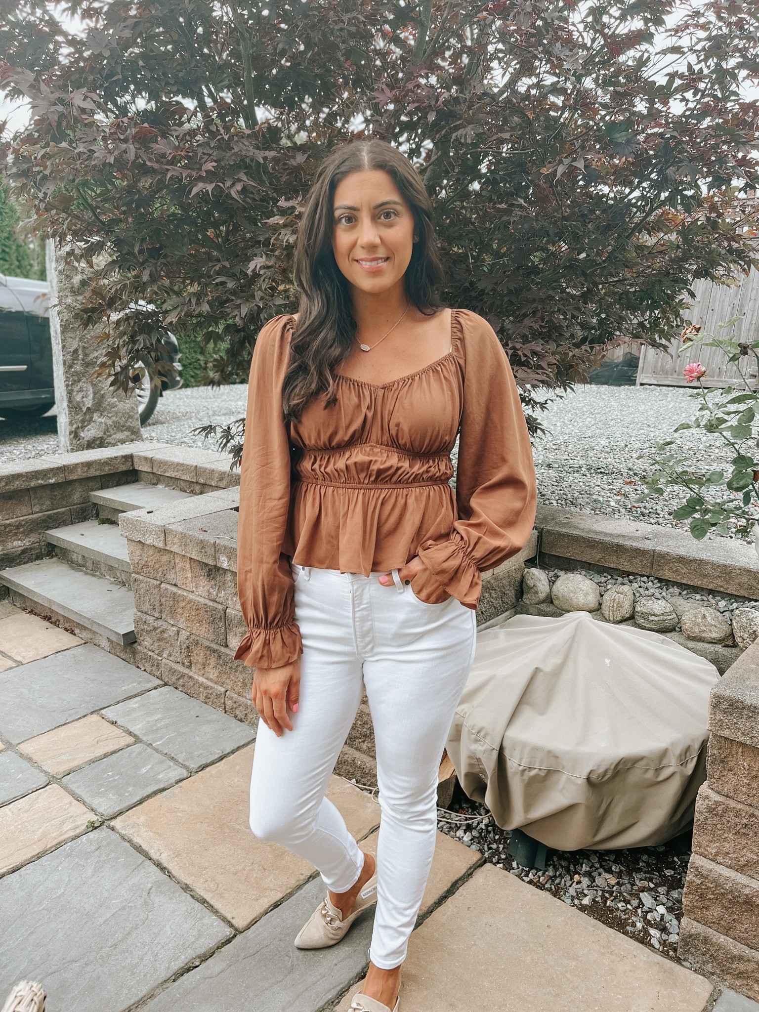 Fall outfits

Fall blouse, white jeans

#LTKSeasonal #LTKstyletip