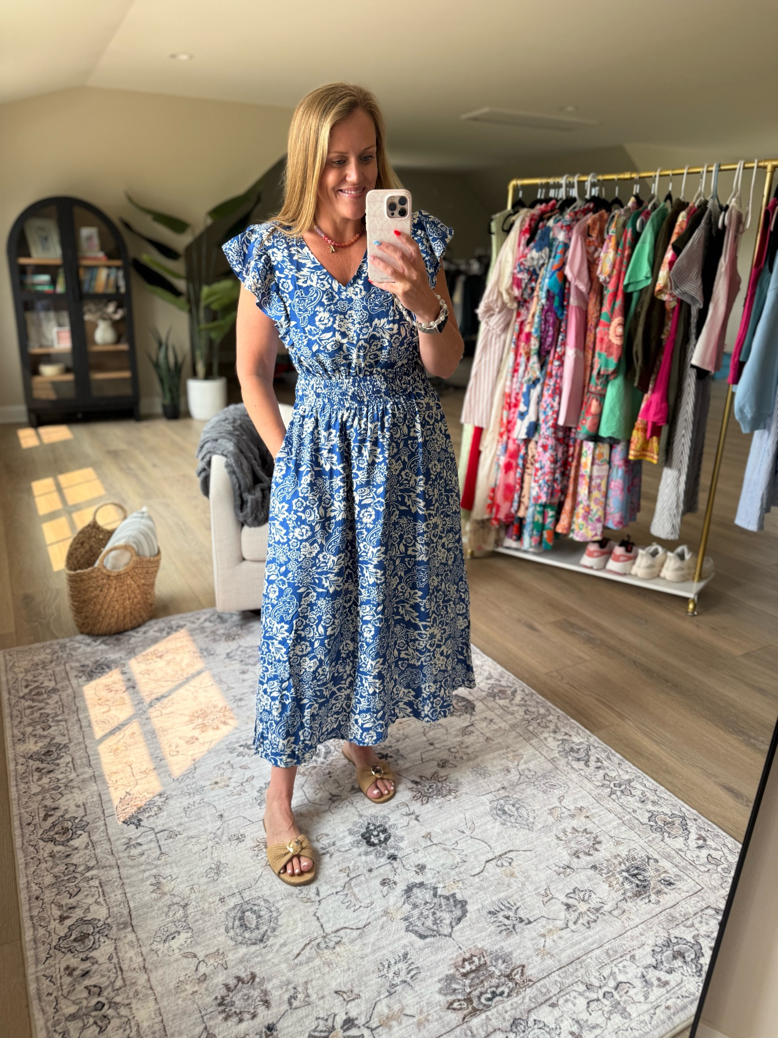 Amazon 
Amazon find 
Amazon dress 
Vacation dress
Vacation finds