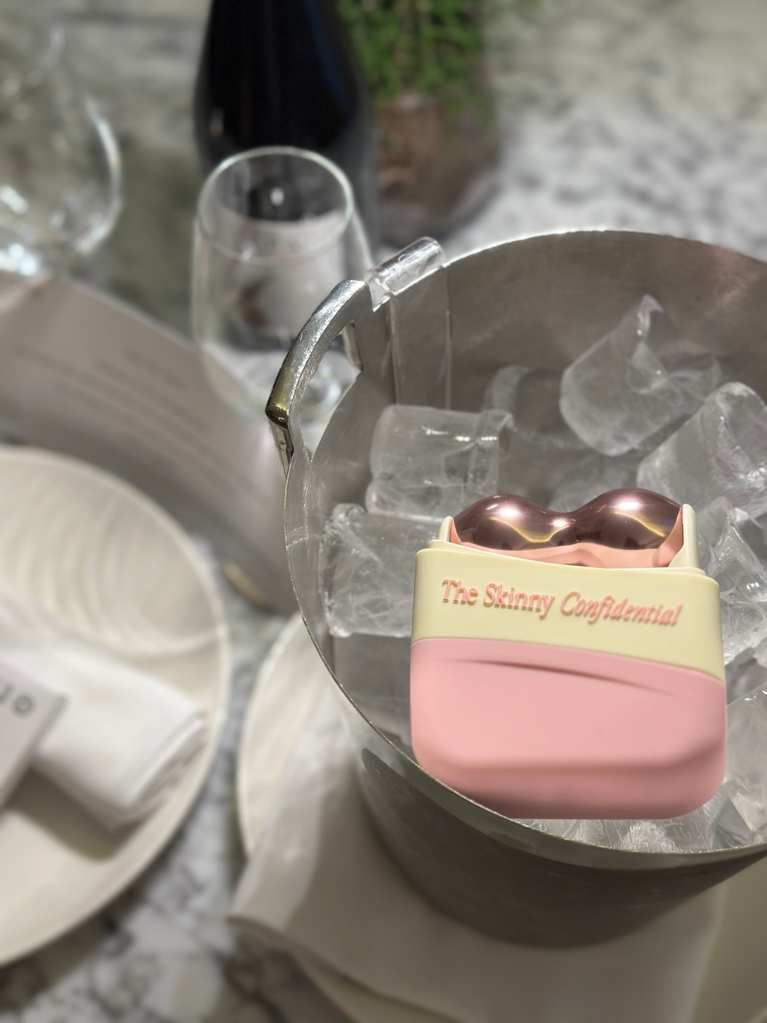 One of my favorite morning self care routines - ice rolling 🧊

I do not travel without this compact ice roller & love that it is double sided for contouring and depuffing the face. 

Currently on sale 30% off too!


#LTKBeauty #LTKSaleAlert #LTKSpringSale