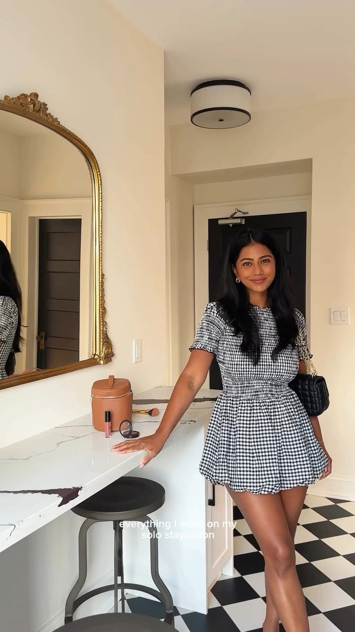 I love playing dress up 👗
 
 
 
 
 
#staycation #outfitideas #girlstrip #outfits #fashion