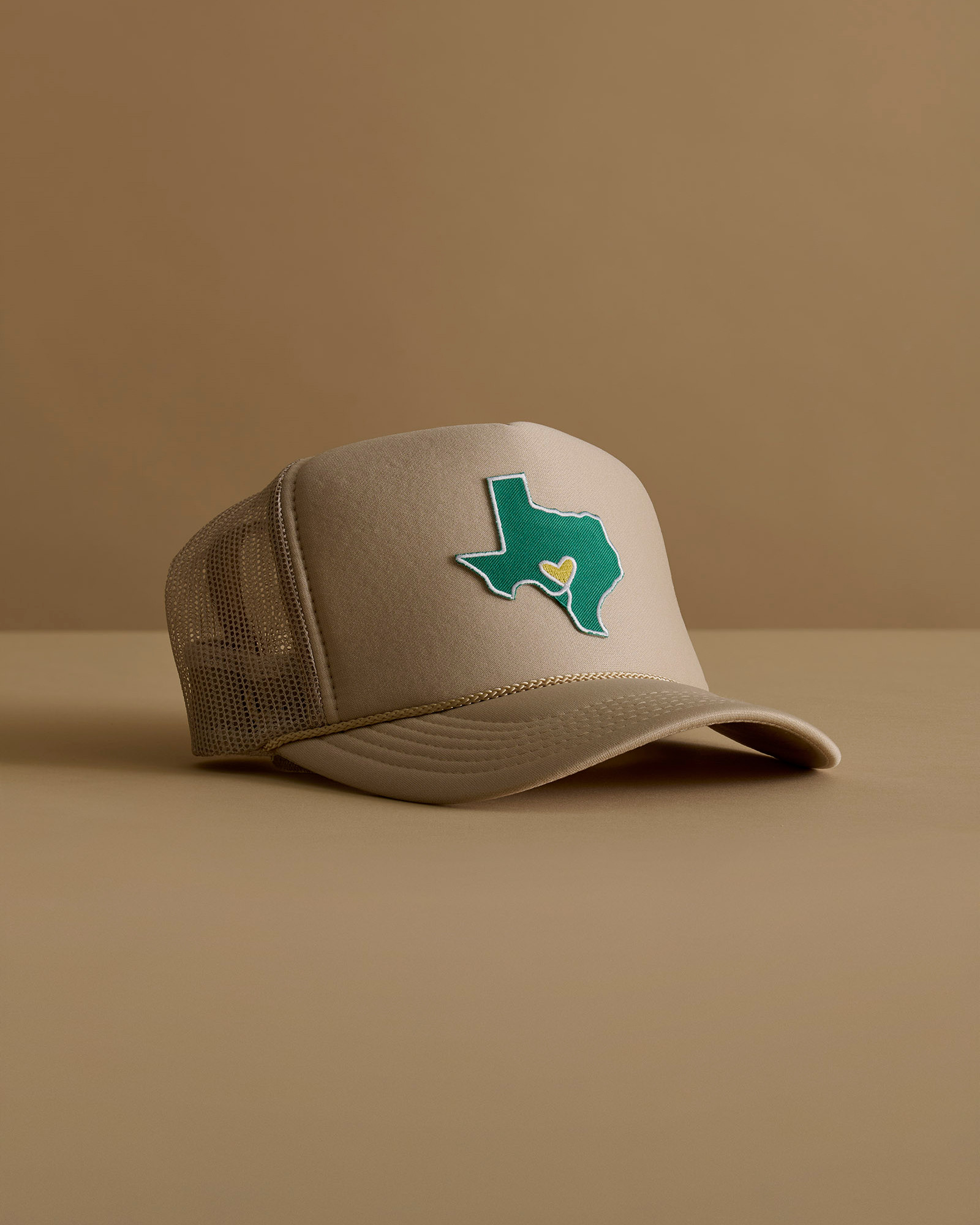 Yellow Rose by Kendra Scott Texas Giveback Trucker Hat | Kendra Scott