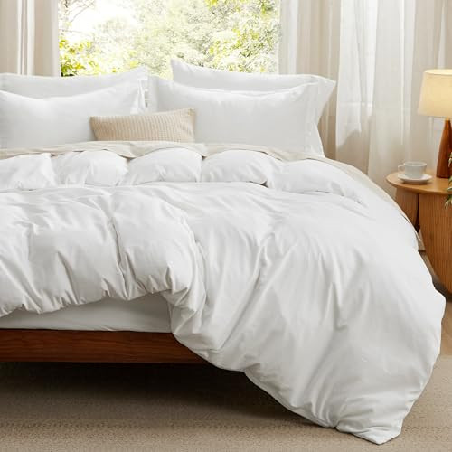 Bedsure Duvet Cover Full Size with Fitted Sheet - 6 Pieces Prewashed Extra Soft Bedding Set, Includes 1 Duvet Cover 80x90 Inches, 2 Pillow Shams, 2 Pillowcases, 1 Fitted Sheet, White | Amazon (US)