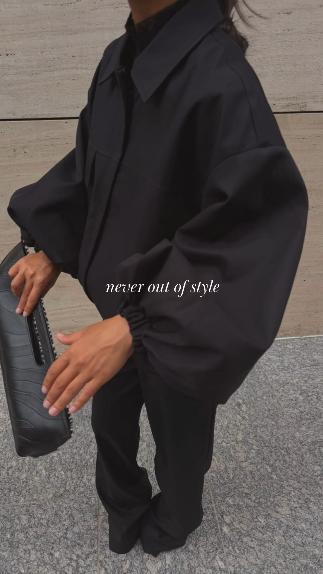 All black looks for fall 🖤 

 