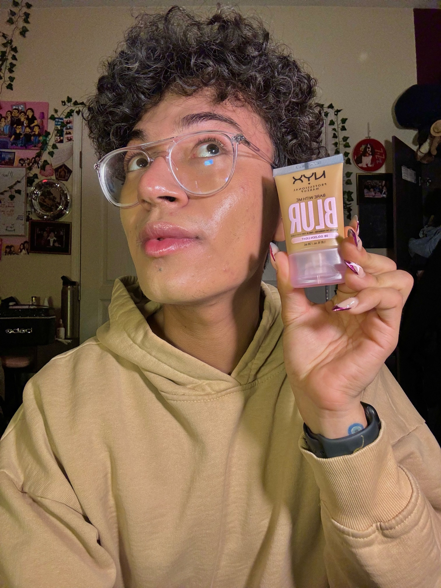 Excited to announce I’m officially a #NYXCosmeticsAmbassador💄thank you @nyxcosmetics for letting me share my journey of beauty ✨ #NYXCosmeticsOnCampus