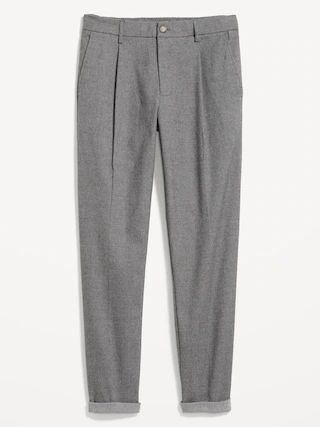 Loose Taper Built-In Flex Pleated Chino Pants for Men | Old Navy (US)