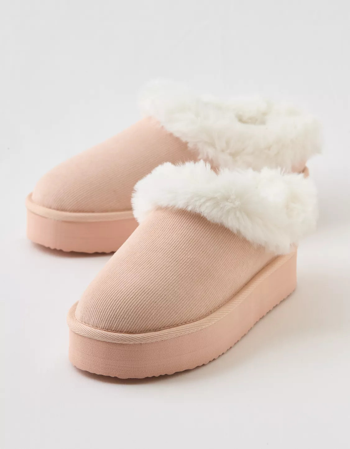 Aerie Corduroy Fur Scruff Slippers | Aerie