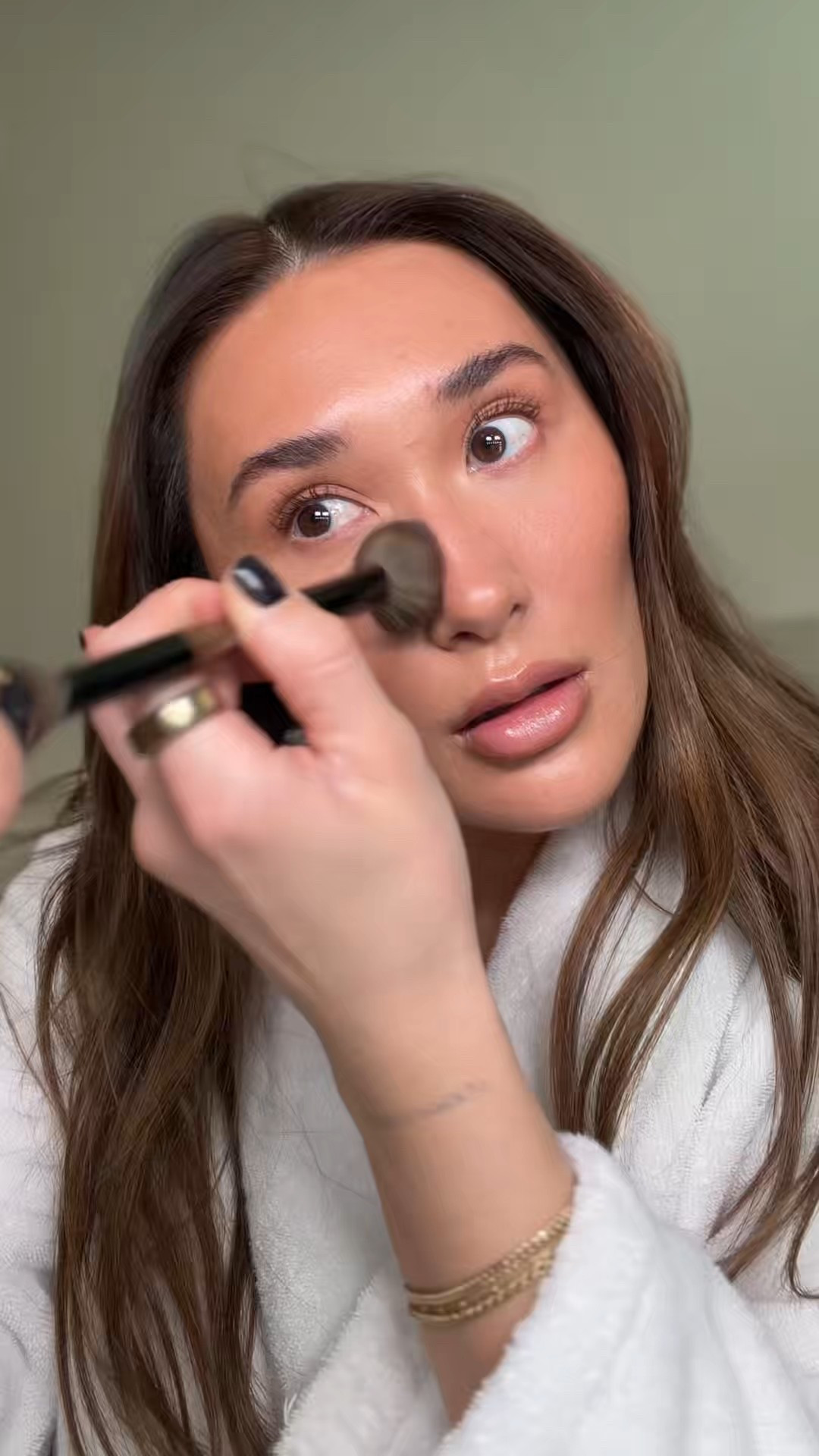 A light weight makeup to camoflauge acne. I got a facial yesterday and extractions so my face is red and irritated these are the products I use to cover while feeling natural:

#LTKBeauty #LTKdayinmylife #LTKgrwm