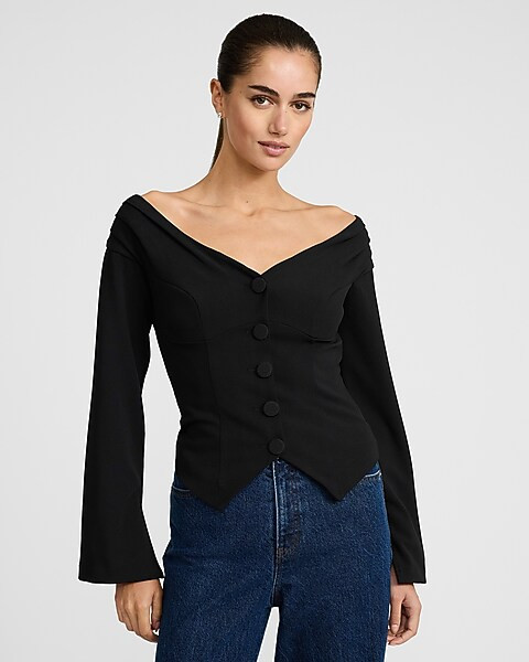 Off The Shoulder Long Sleeve Cutaway Vest Top | Express