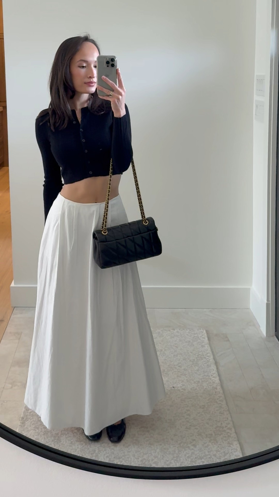 Reformation cotton maxi skirt with pockets 

#LTKspring #LTKworkwear #LTKcanada