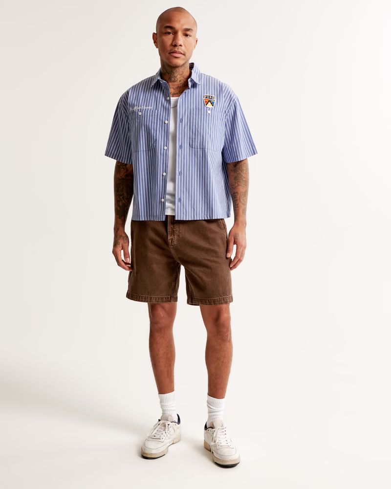 Men's Short-Sleeve Cropped Workwear Graphic Button-Up Shirt | Men's | Abercrombie.com | Abercrombie & Fitch (US)
