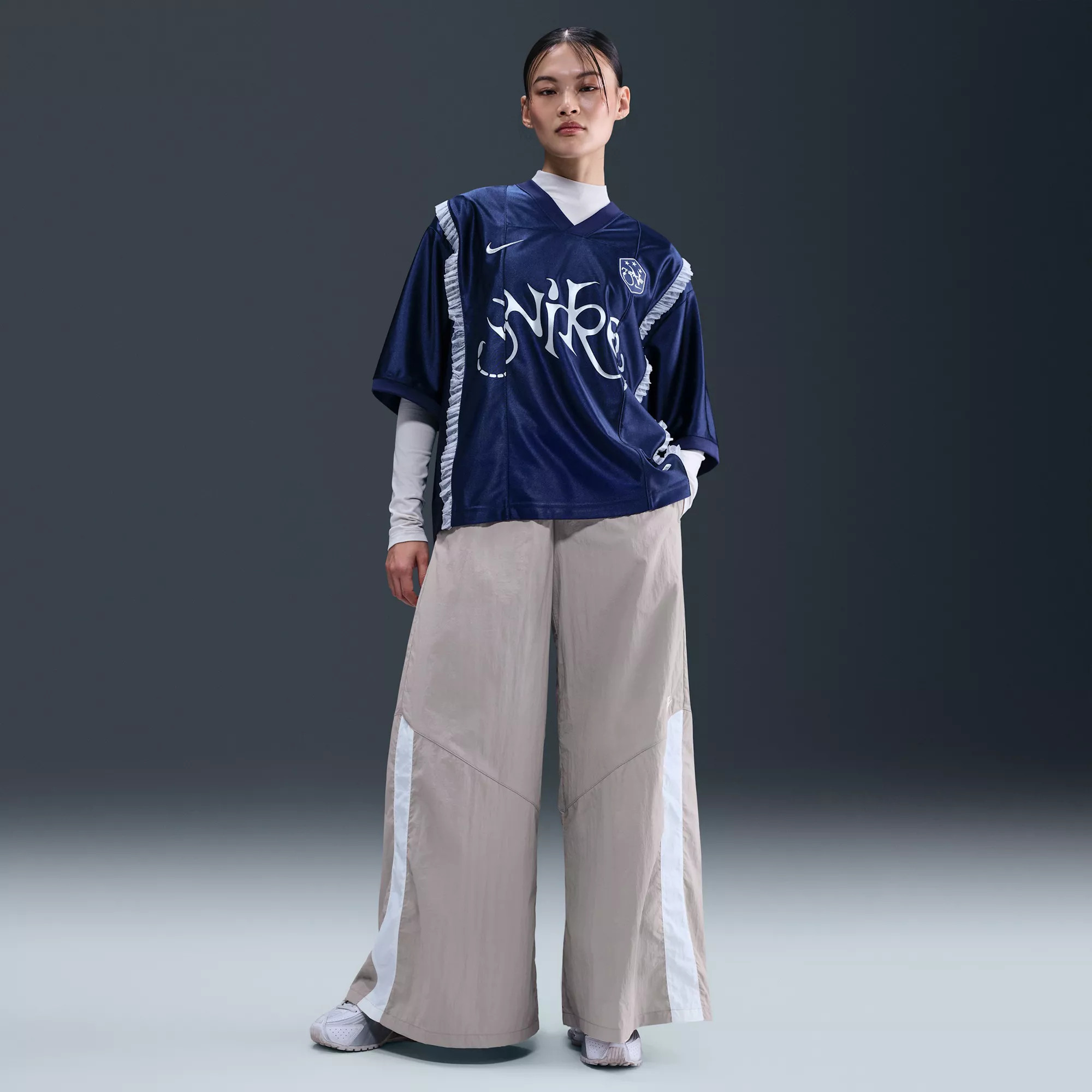 Nike Women's Sportswear Wide-Leg Woven Pants, XXL, College Grey/Sail | DICK'S Sporting Goods