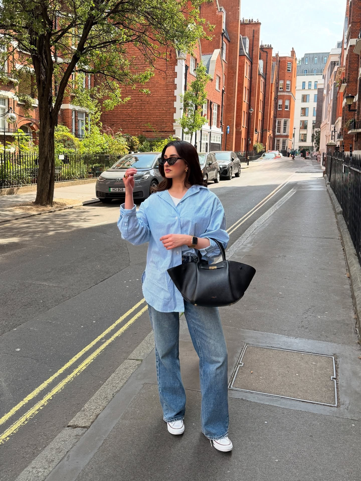 Casual chic 🩵

Go to summer uniform - an oversized shirt and jeans. 

Outfit details: 
Shirt and jeans @asos 
Bag: @demellierlondon 
Shoes: @converse @converse_europe 

#outfitoftheday #summeroutfitideas #casualchicstyle #casualoutfit #jeansandacuteshirt #demellierlondon

#LTKbag #LTKsummer #LTKpetite