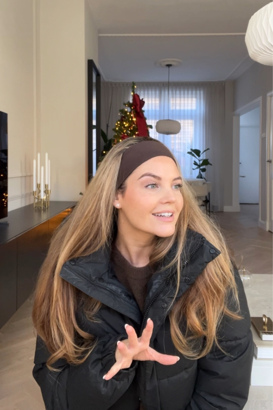 Accessorizing with a brown headband for workouts or outdoor activities, or on a bad hair day ❄️ headband, brown headband, accessories, winter accessories, winter outfit styling, ski trip style, ski trip outfit 

#LTKstyletip #LTKeurope #LTKwinter