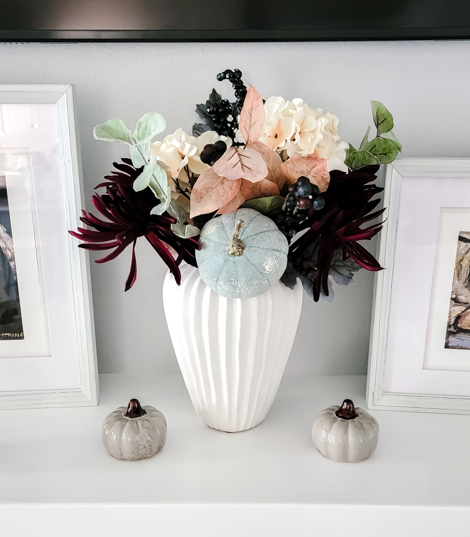 Fall floral arrangements in this cute West Elm vase. Set of two vases on sale.

#LTKSeasonal #LTKhome #LTKunder50