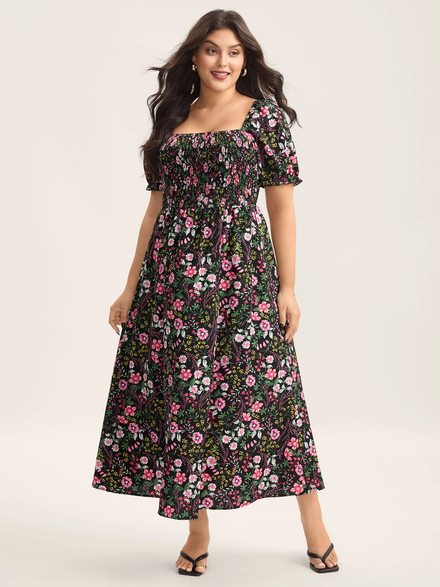Shirred Floral Print Pockets Maxi Dress | Bloomchic