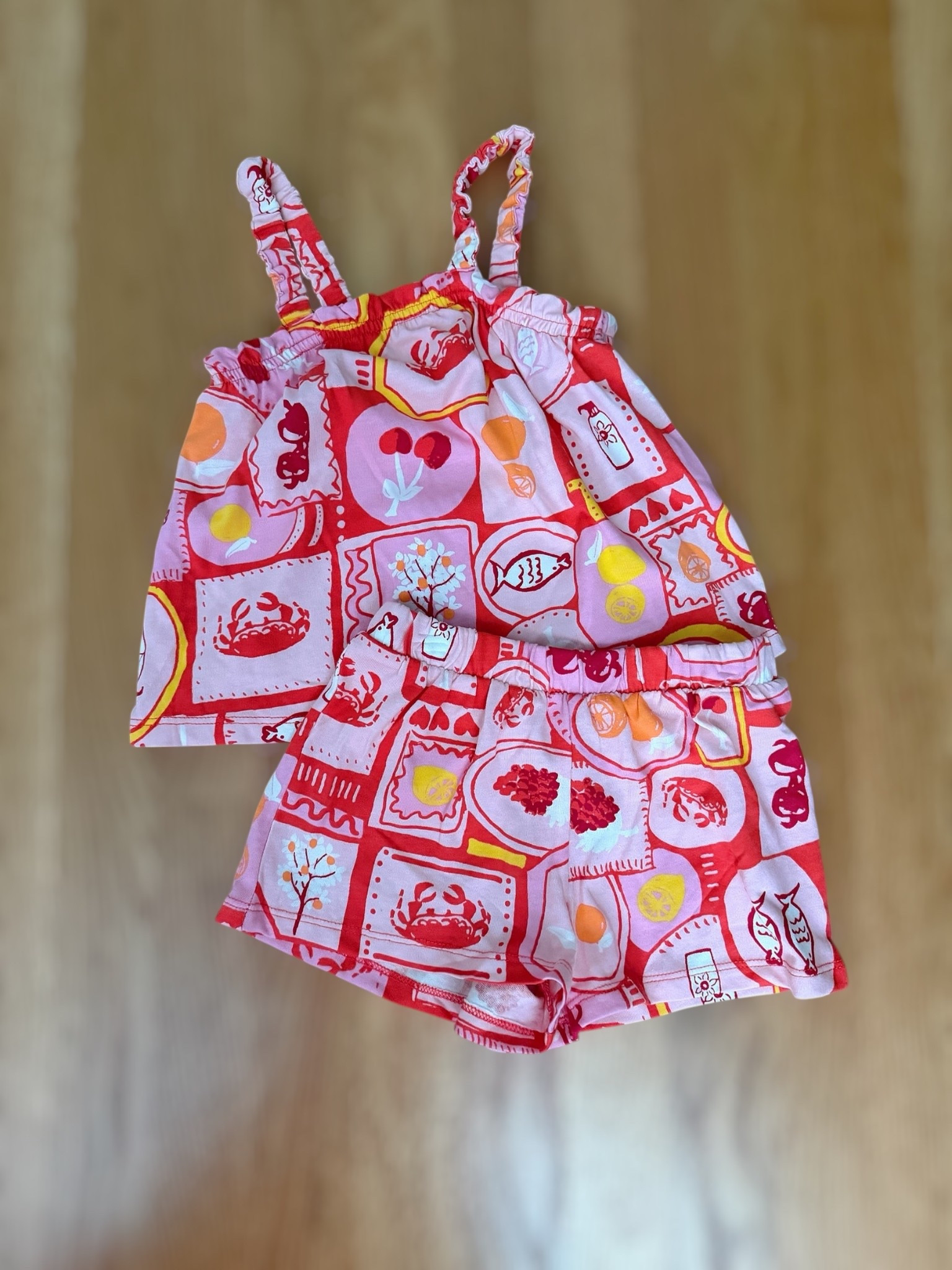Sweetest Summer Toddler Set 🍒☀️


This adorable 2-piece toddler set is the cutest pick for warm weather days 💕 The ribbed tank with ruffle straps + matching elastic waist shorts make it comfy, breathable, and perfect for playtime, park days, or summer outings 🌸🍋 The fun, colorful print gives major coastal + playful vibes and looks even cuter on!

Such a great affordable find for everyday wear or vacation outfits ✨🧺🌊

toddler girl outfit, summer toddler clothes, matching set, girls two piece set, affordable kids fashion, Walmart finds, toddler summer outfit, cute kids clothes, playdate outfit, vacation outfits for toddlers

#LTKmomlife #LTKKids #LTKBaby