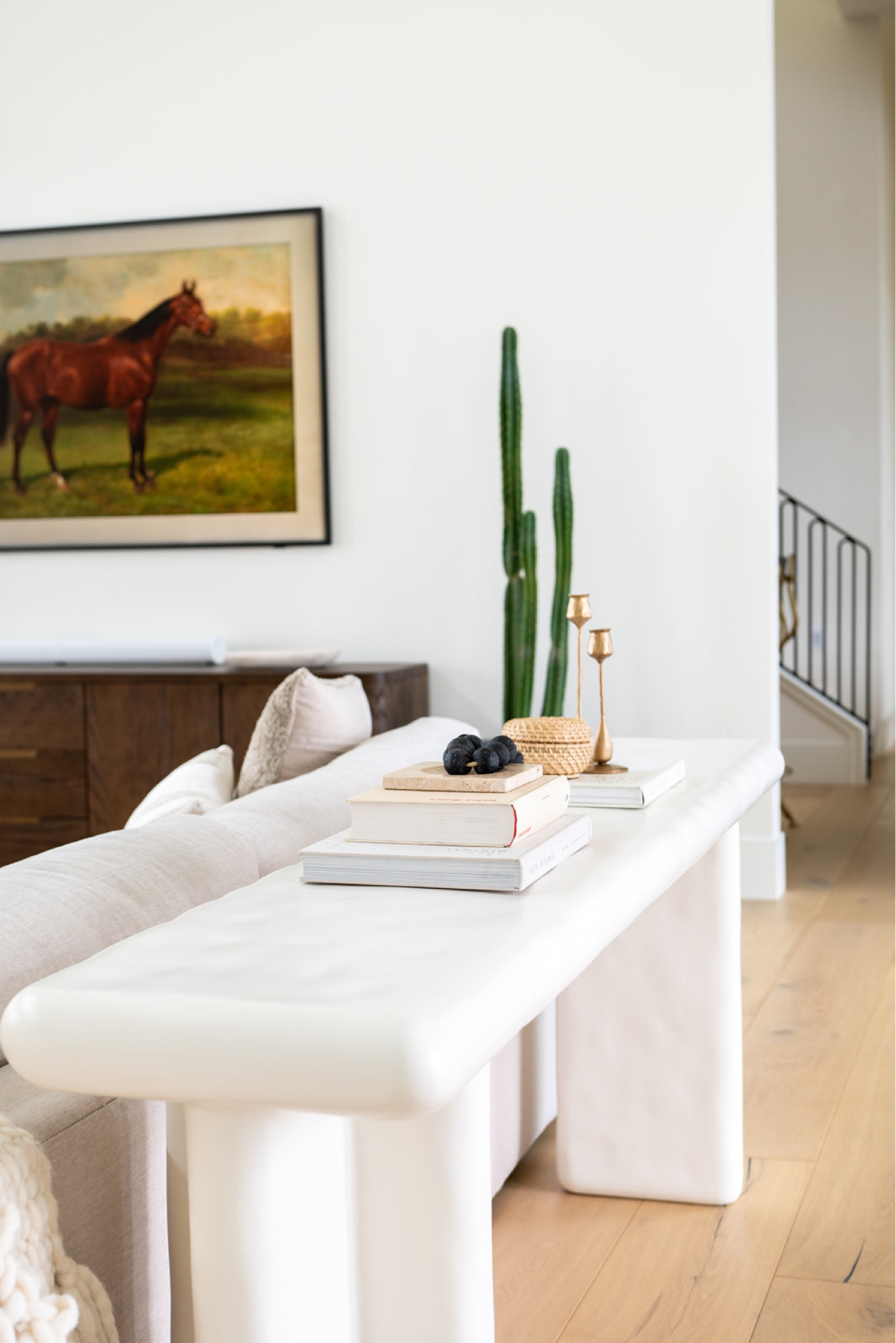 Favorite sofa tables that will complete your living room look! 