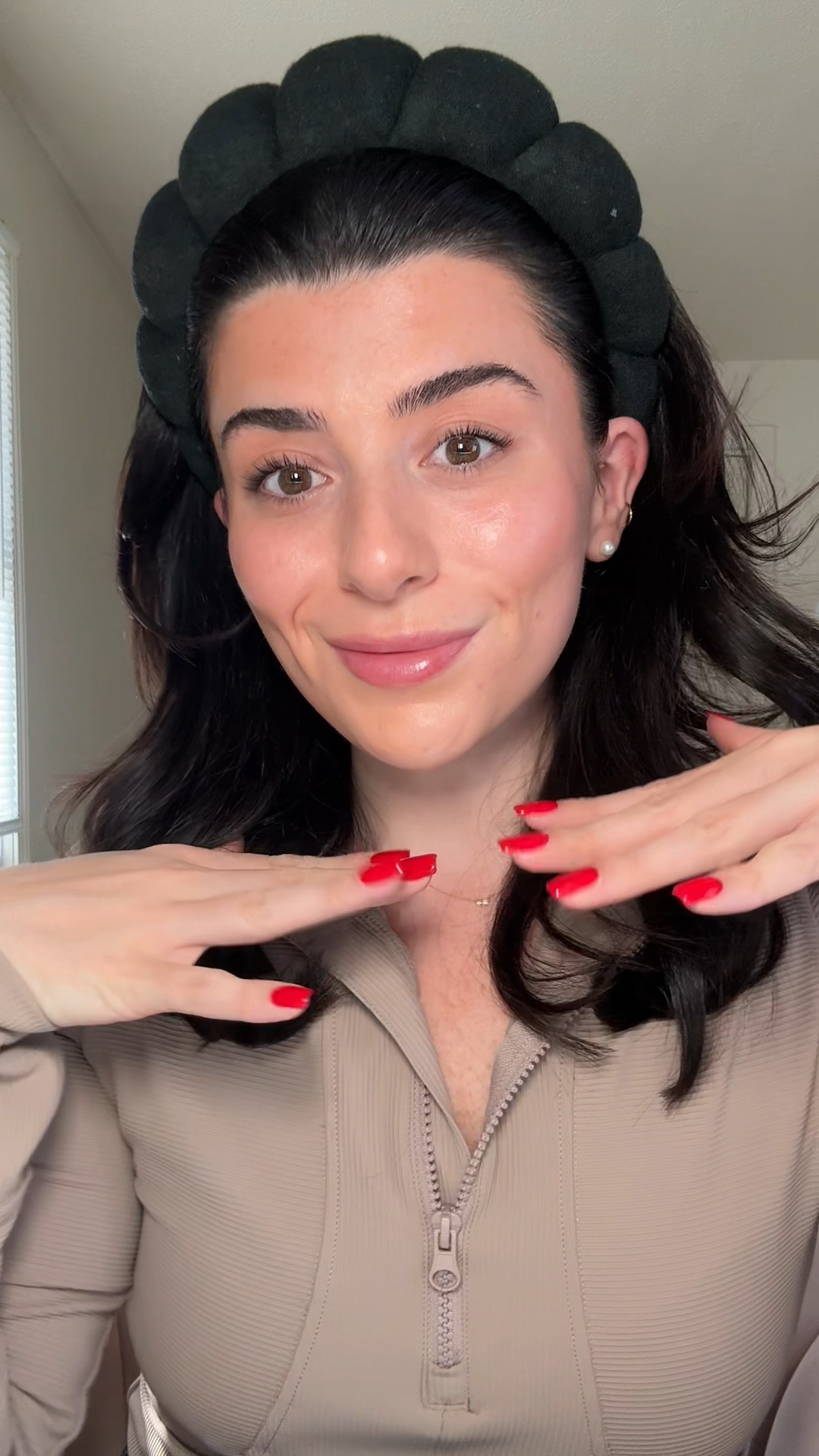 An easy every day make up look! Only using a few products all great for your skin! 

#LTKBeauty