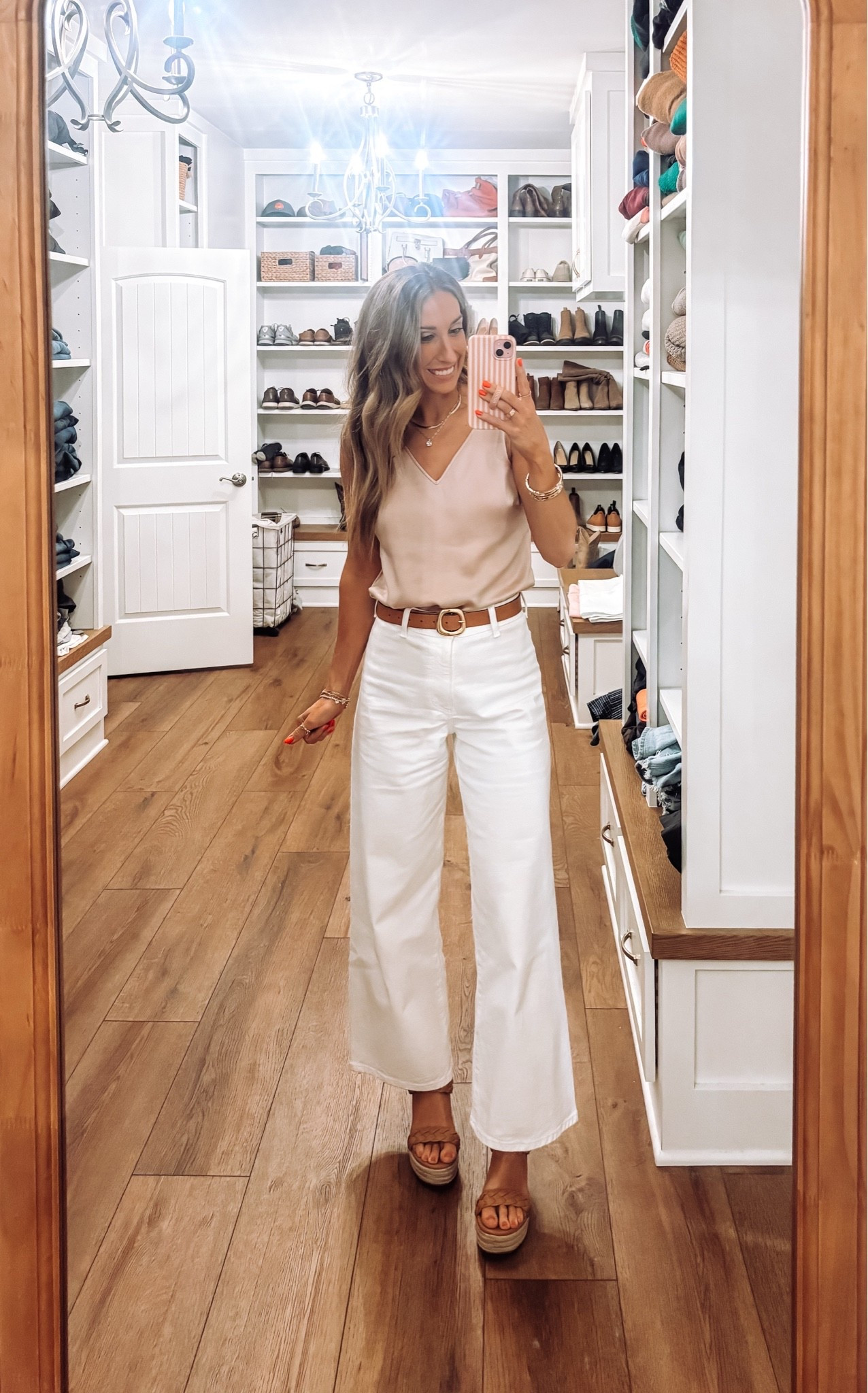Such a classic, timeless look!! Mixing a little luxury with a little @Target  my favorite thing to do!! 

Silk tank | wide leg pants | white pants | timeless look | classic look

#LTKootd #LTKOver40 #LTKWorkwear