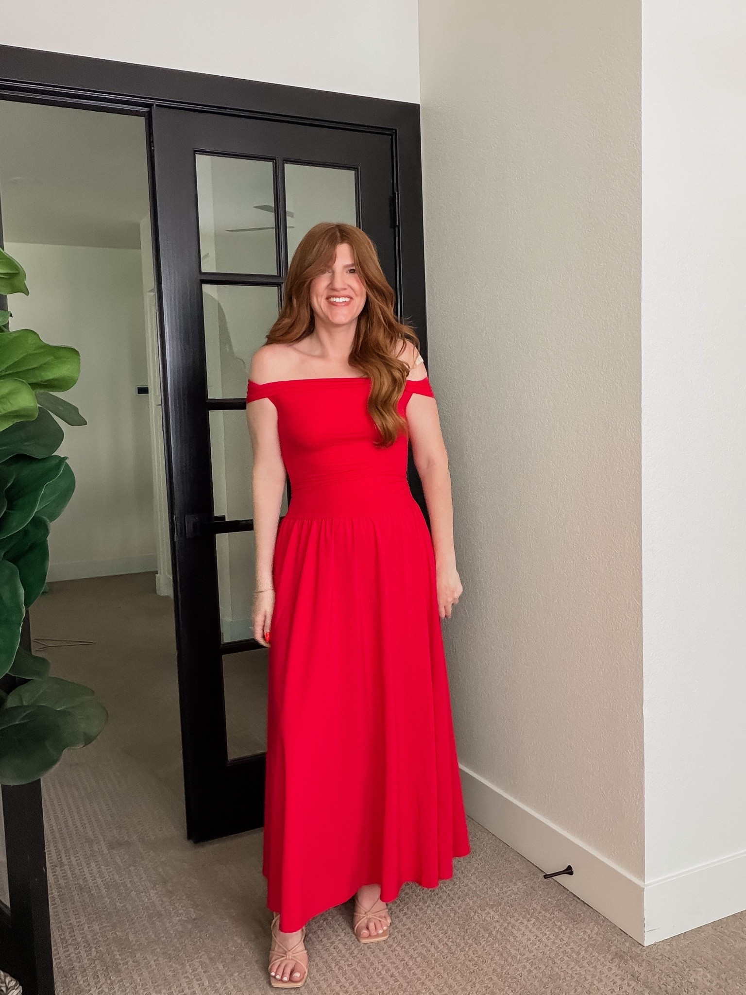 Amazing quality petite friendly maxi dress from Amazon. Size small.

#LTKSeasonal #LTKSaleAlert #LTKWedding