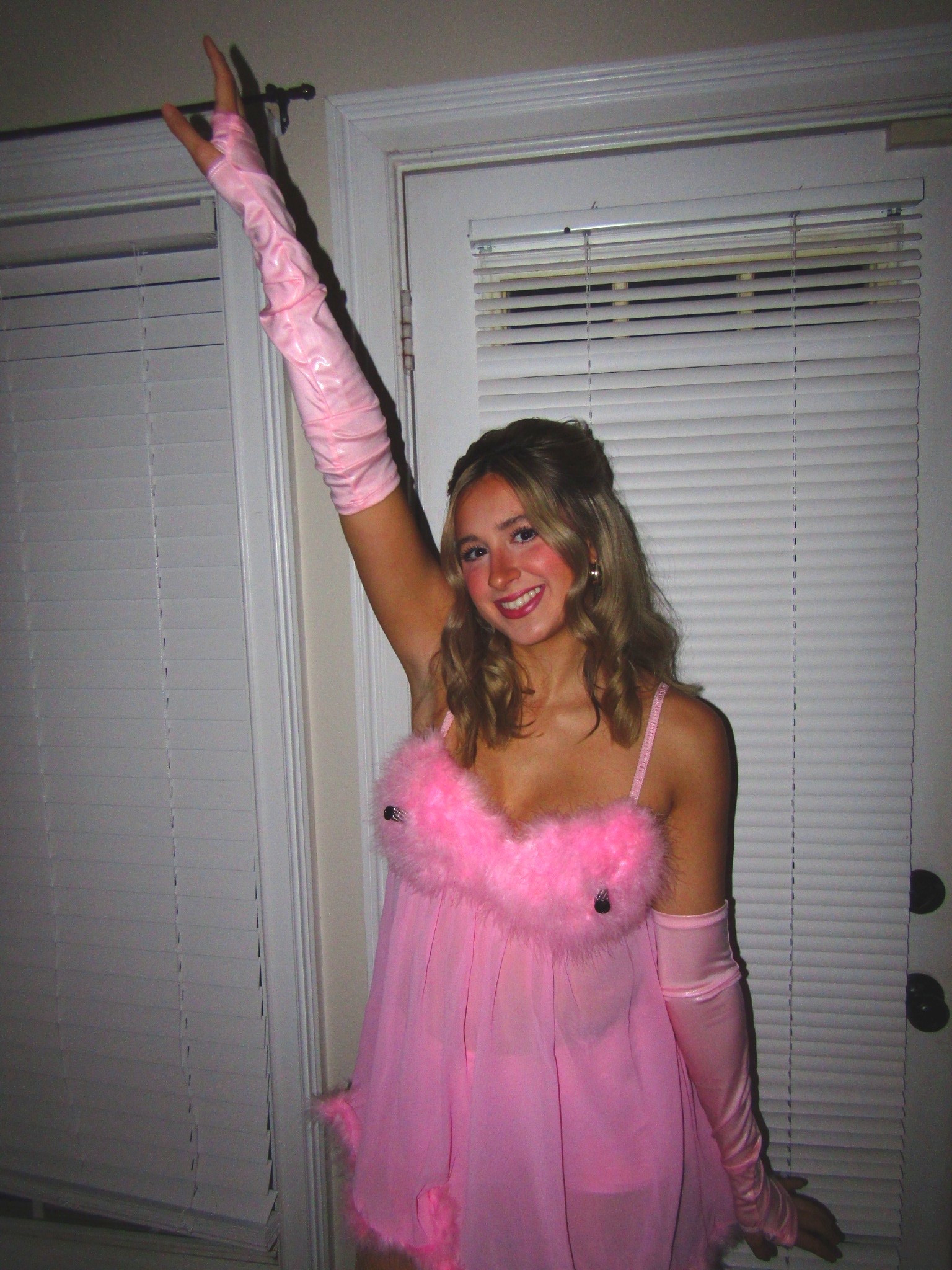 fembot Halloween costume!!

mine is from dolls kill

#LTKHoliday #LTKU #LTKParties