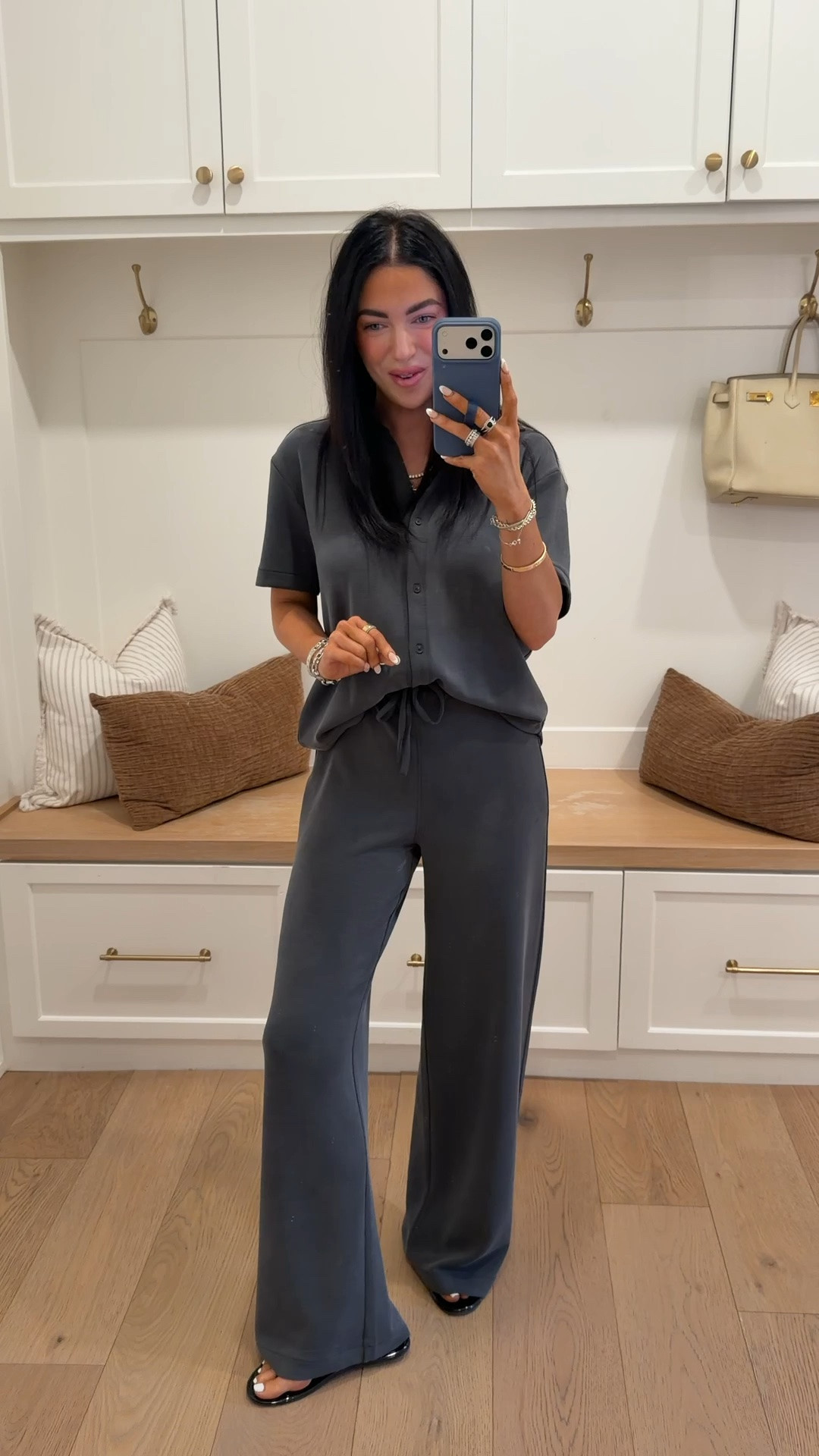 15% off site wide! Spanx items will live in your closet for YEARS! Such a treat to get a code for them this month! I always wear a size small regular in their items and I am just shy of 5’4(I did do a size petite in the gray pant. For the first time they do run a little bit long). Code is: BESTSTYLEXSPANX  


@spanx #spanxpartner
