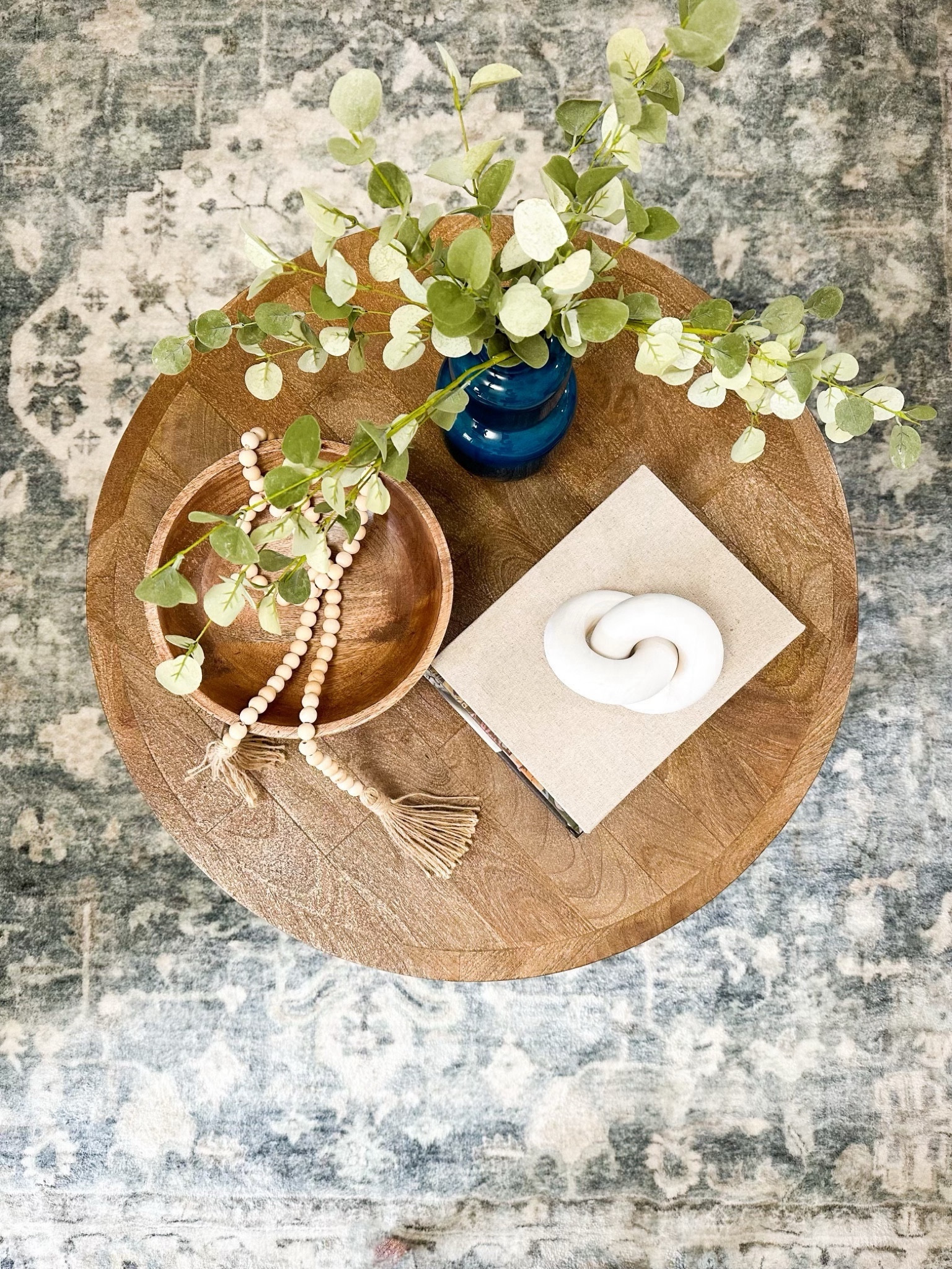 #homedecor #cozyvibes #coffeetable #coffeetablestyle #coffeetabledecor #modernfarmhouse 

#LTKhome #LTKfamily