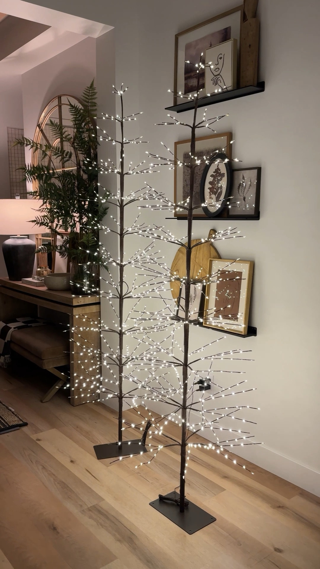 These trees are magical!! The white version is also on sale 

#LTKHoliday #LTKWatchNow #LTKHome