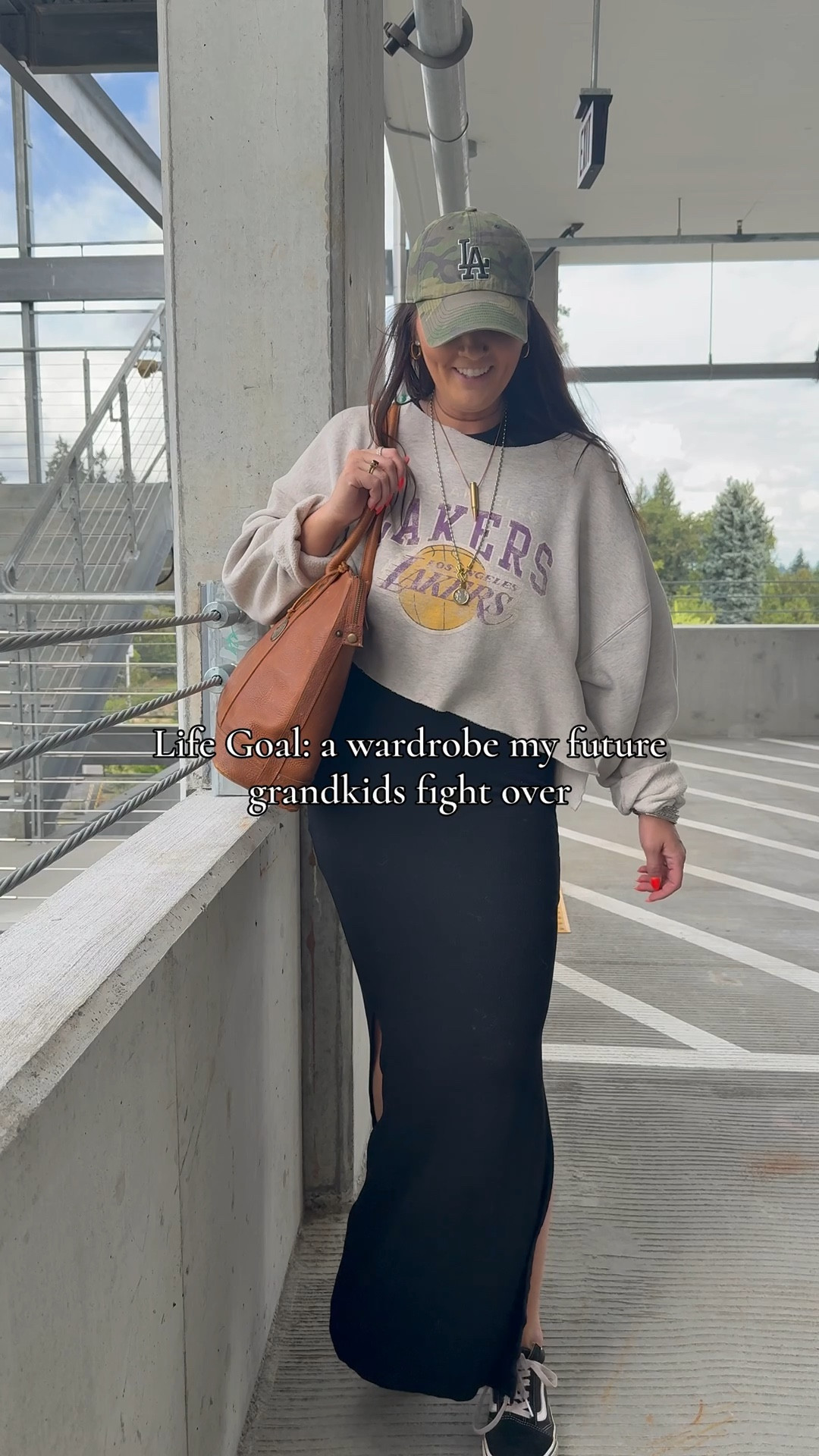 Me, buying clothes:
“This will absolutely start a family feud one day.”



#wardrobegoals
#slowfashionmovement
#heirloomstyle
#wardrobestaples
#everydaystyle
#styledaily
#realoutfits