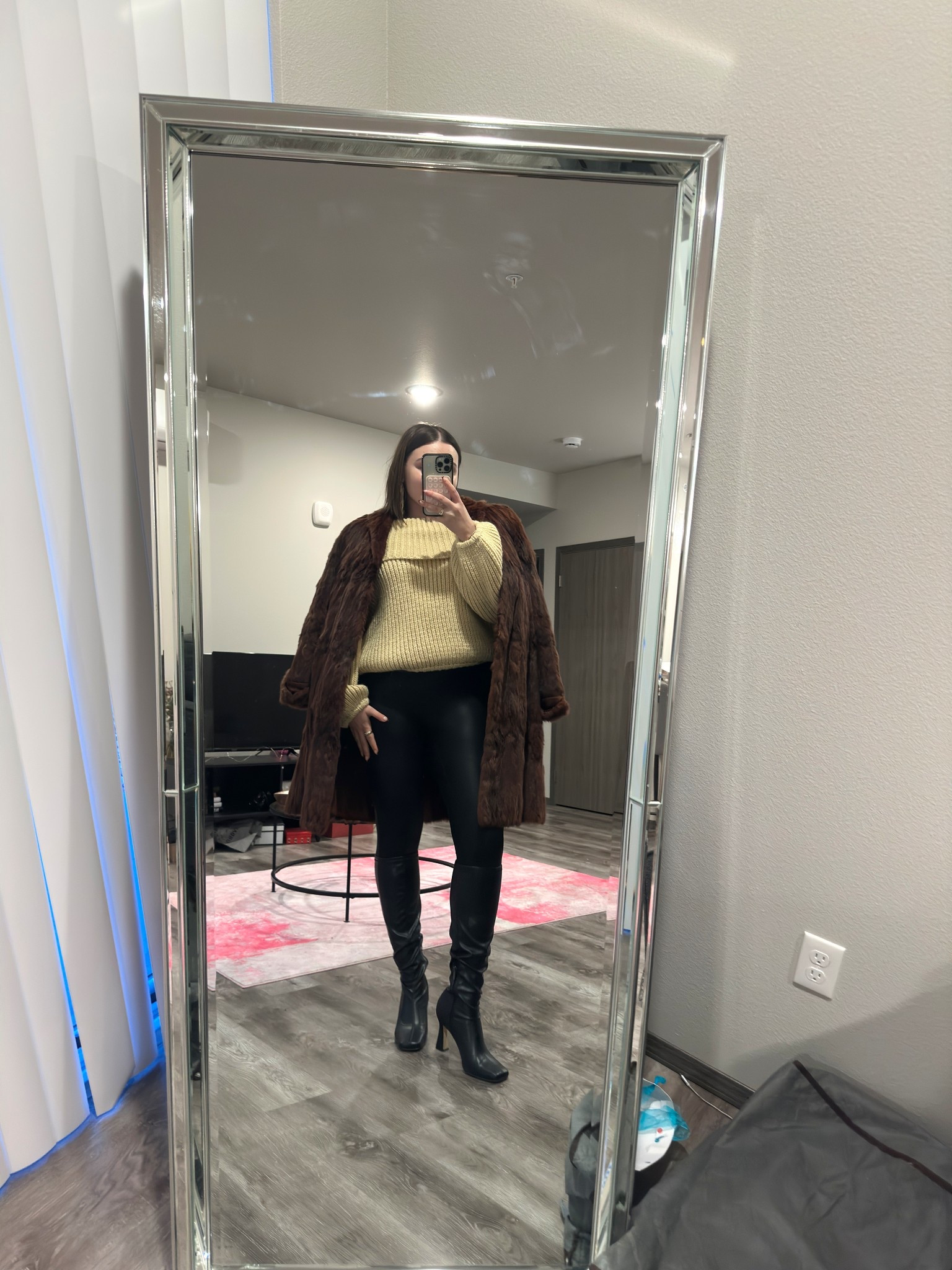 My sweet friend had her birthday today so I had to dress up for the occasion! This outfit made me feel SO confident at dinner 🥰

I’m wearing a vintage coat, M sweater and leggings with size 9 boots

#LTKMidsize #LTKHoliday #LTKootd