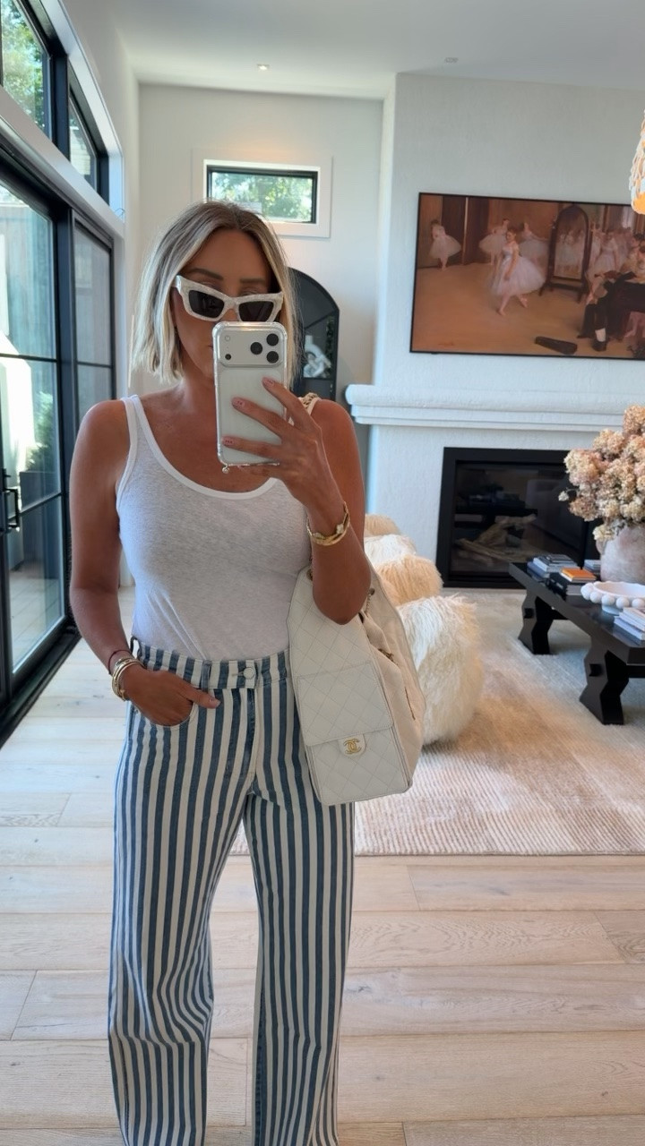 The pants for us basic lovers! They make the whole fit 🤩🤩🤩