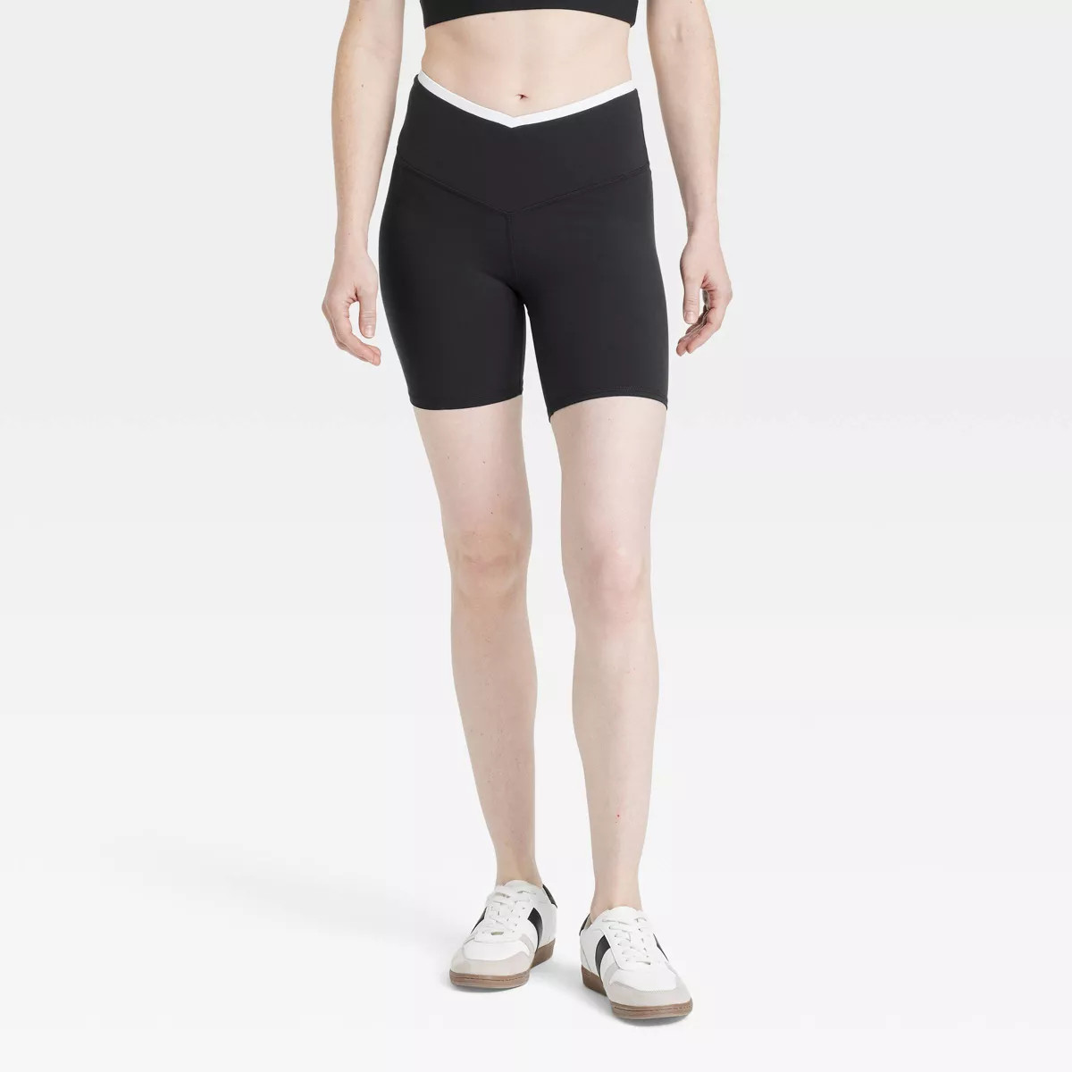 Women's V-Waistband High-Rise Bike Shorts 5" - JoyLab™ Black L | Target