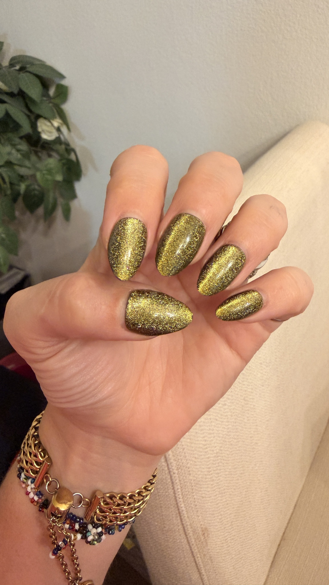 I will never get over how amazing these press ons are!! They last 2-3 weeks and come in 100 different styles. I’ve been wearing them non stop for 5 months. LOVE. 

Amazon find, nail reformation, press on nails, diy manicure 

#LTKBeauty #LTKgrwm #LTKootd