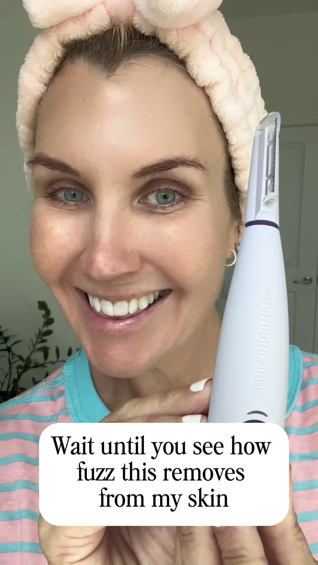 This was one of those small switches that actually made a difference. My skin feels incredibly soft and smooth after. Not only is this a must for my makeup to go on better it’s a must for my SKINCARE! If you want that healthy glow you need to not only remove the hair but exfoliating those dead skin cells are where it’s at! It’s incredibly gentle and easy to use. 
👉🏼Comment the word SMOOTH for  a DM with link or head to my bio ifs linked in my LTK! 

#Michaeltoddbeauty #verifiedreview #summerbeautyessentials
#beautyessentials #glowingskin


#LTKselfcare #LTKBeauty #LTKmorningroutine