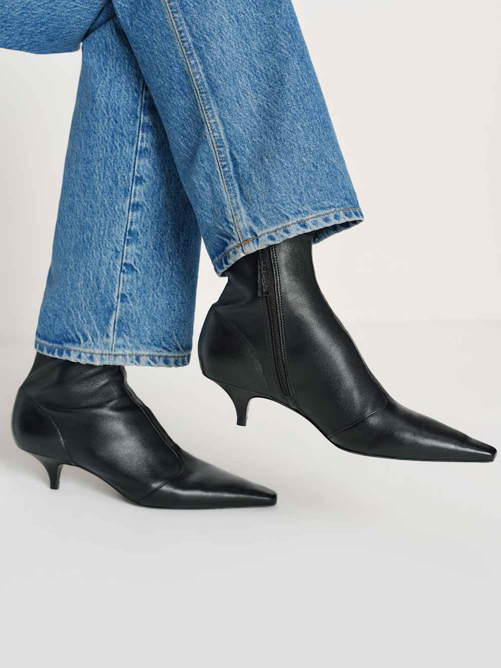 Robbie Ankle Boot | Reformation (Global)