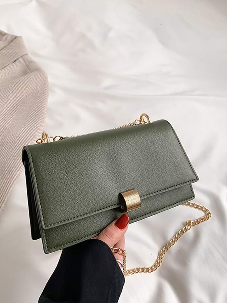 Neu
     
      Quadratische Tasche mit Metall Verschluss, Klappe, Kette, | SHEIN